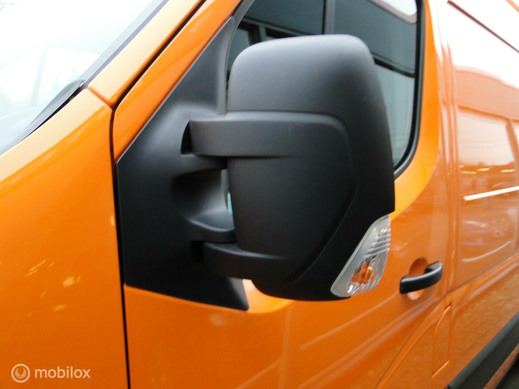 Foto van Renault Master Bestel