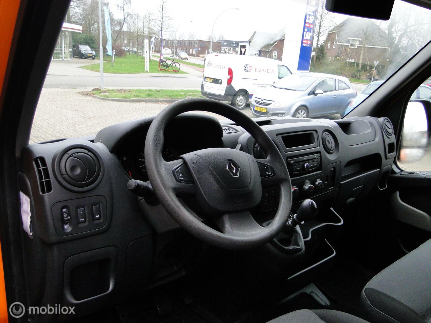 Foto van Renault Master Bestel