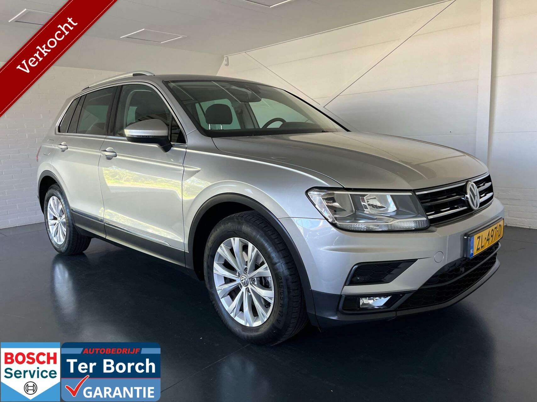 Volkswagen Tiguan 1.5 TSI ACT Comfortline Business,T-haak 2019 - voorkant