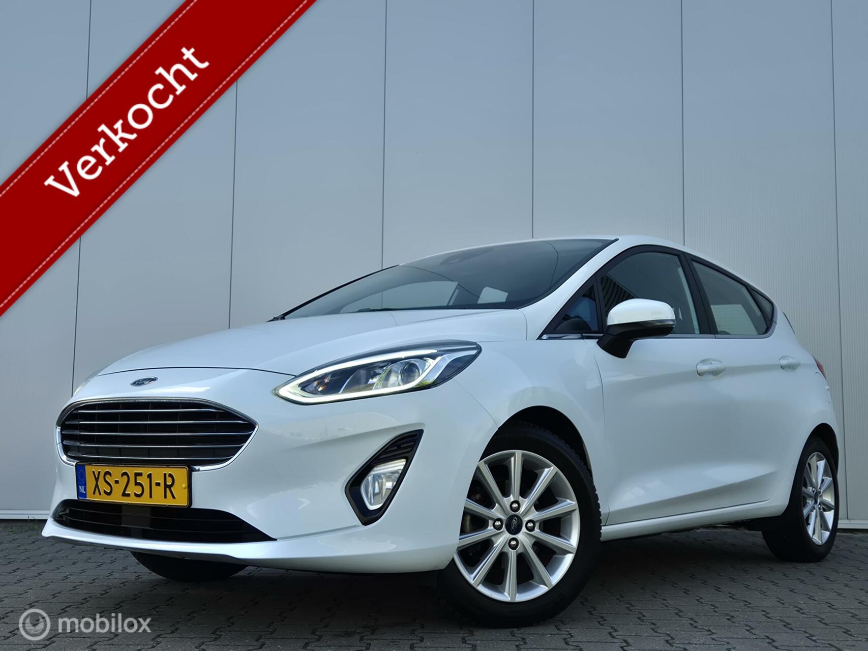 Ford Fiesta 1.0 ECOBOOST TITANIUM/CARPLAY/LED/KEYLESS/CLIMATE/16''LMV 2019 - voorkant