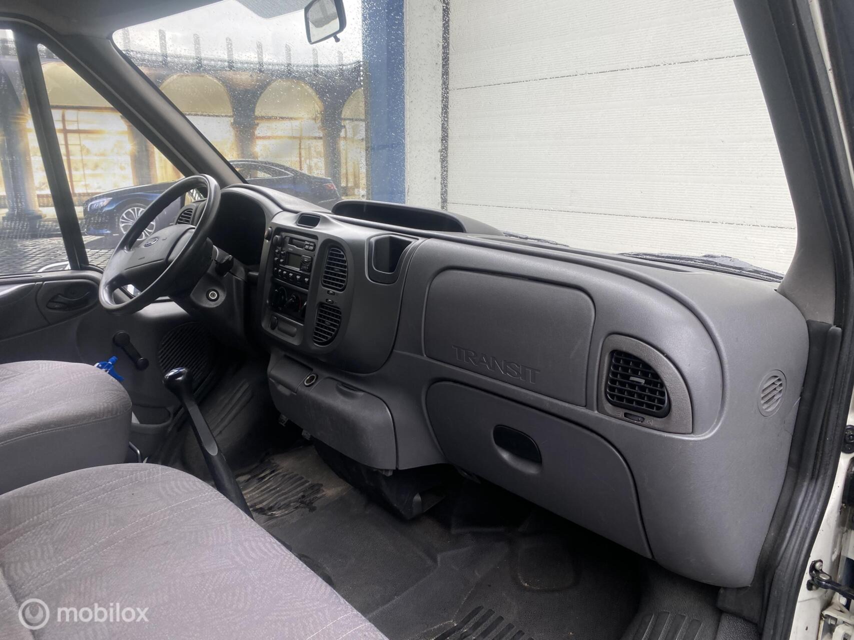 Foto van Ford Transit Tourneo