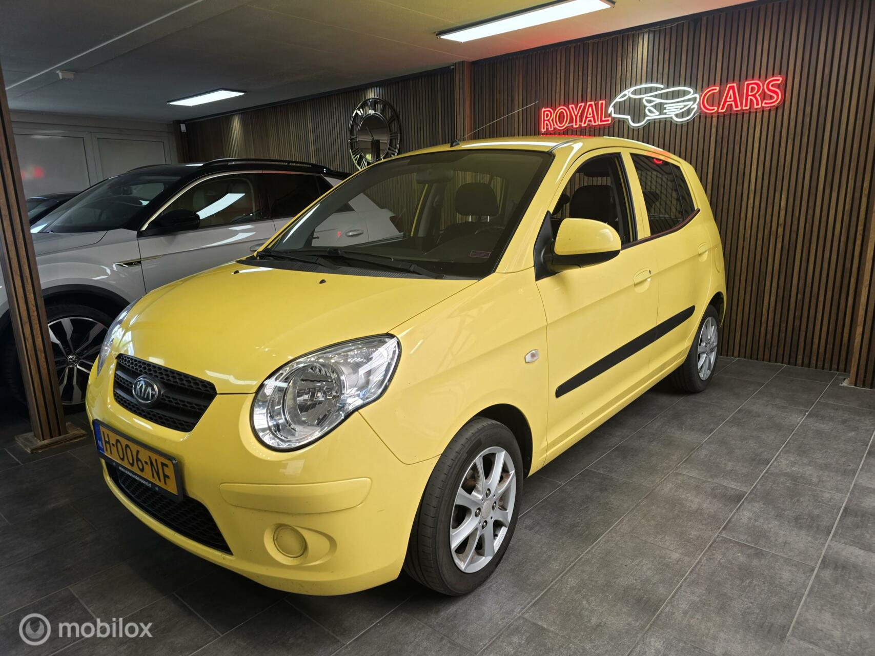 Kia Picanto 1.1 X-clusive / Airco/ Centrale deurvergrendeling 2009 - voorkant