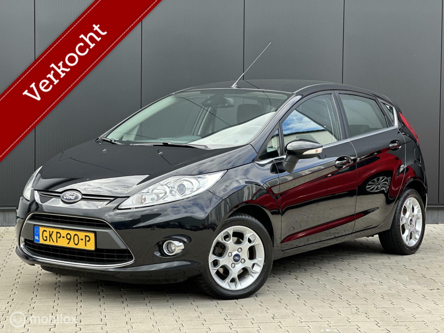Ford Fiesta 1.25 Titanium | CLIMA | PDC | VELGEN | 2012 - voorkant