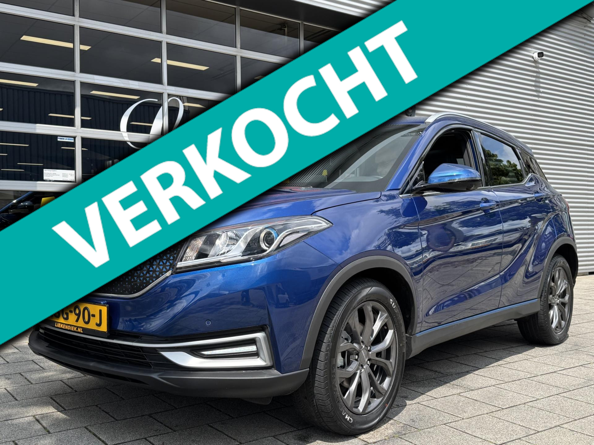 Seres 3 52kWh - Automaat I Panorama dak I Navigatie I Leer I Airco I Camera rond om I Digitale Cockpit I 4330 Km gereden 2022 - voorkant