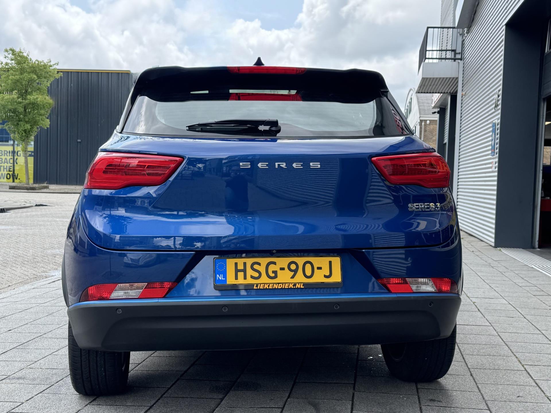 Foto van Seres 3