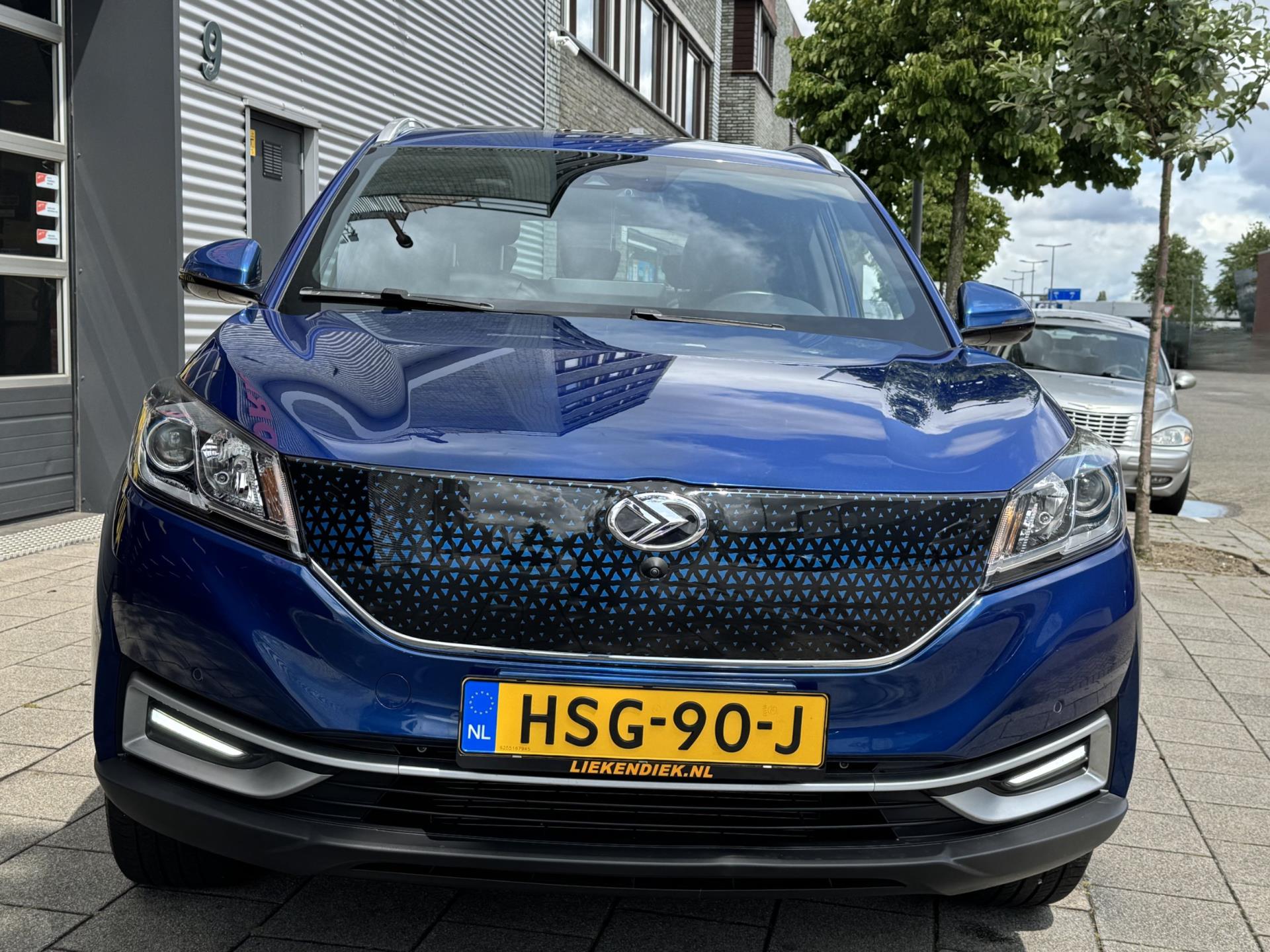 Foto van Seres 3