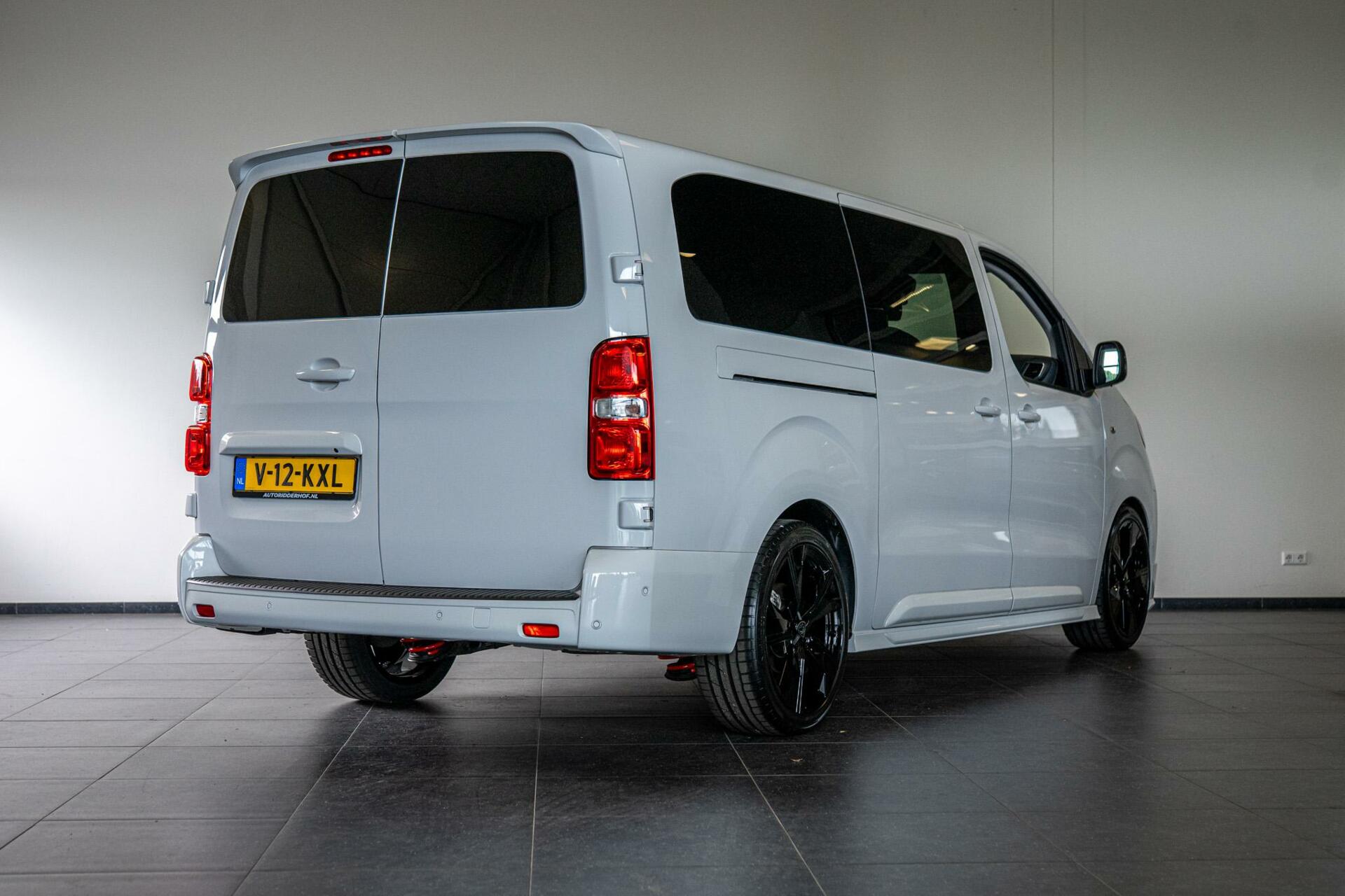 Foto van Peugeot Expert DC