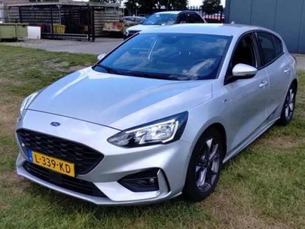 Ford Focus 2.0 EcoBlue ST Line Business 2021 - voorkant