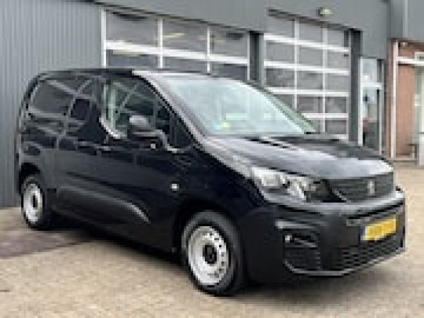 Foto van Peugeot Partner