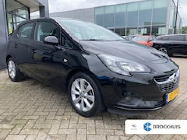 Opel Corsa 1.4 Favourite 2018 - voorkant