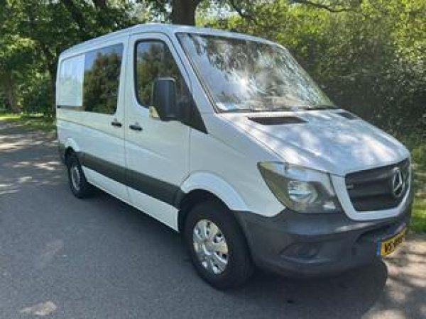 Mercedes-Benz Sprinter 210 2.2 CDI 325 DC 2016 - voorkant