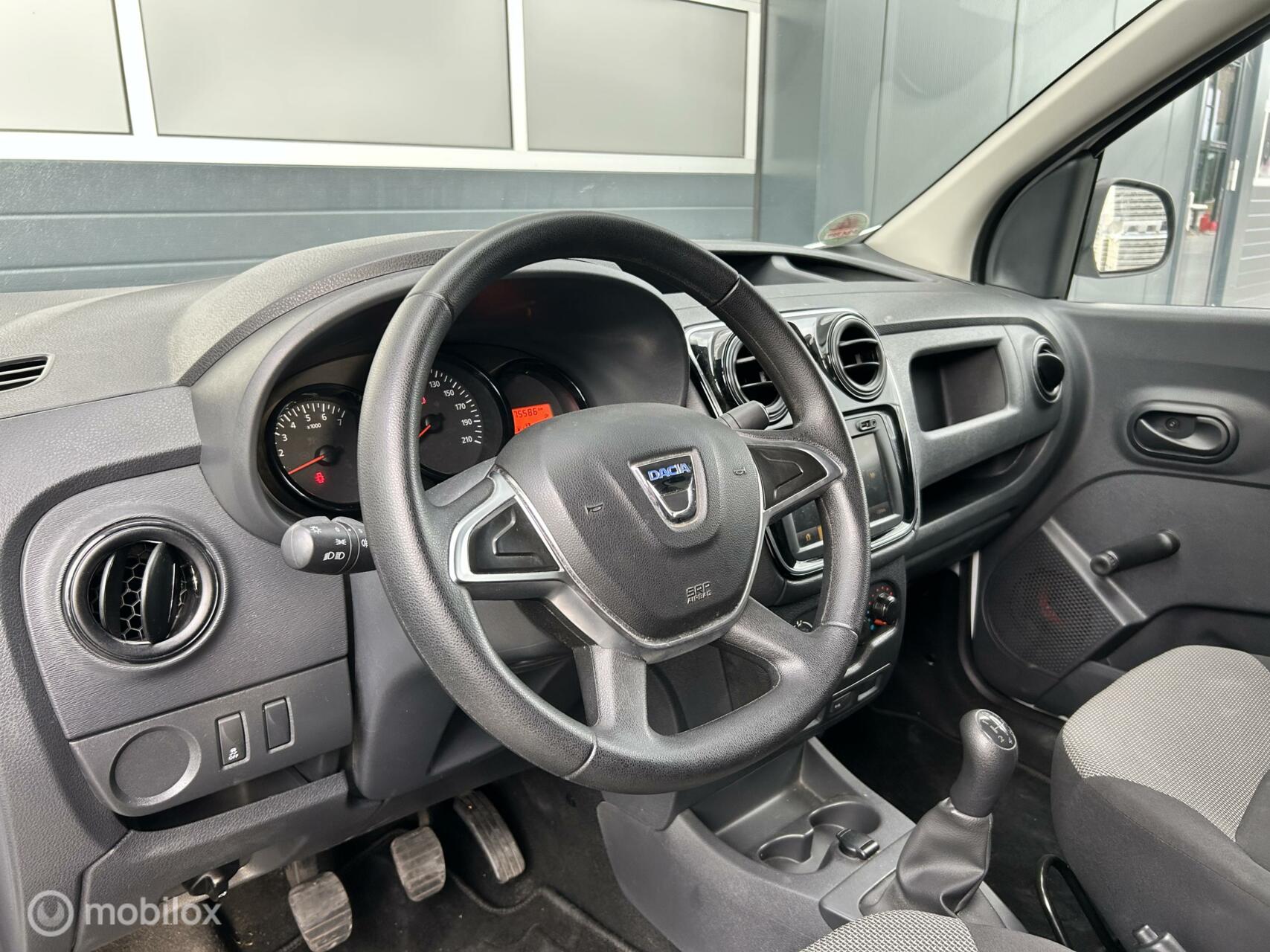 Foto van Dacia Dokker Bestel