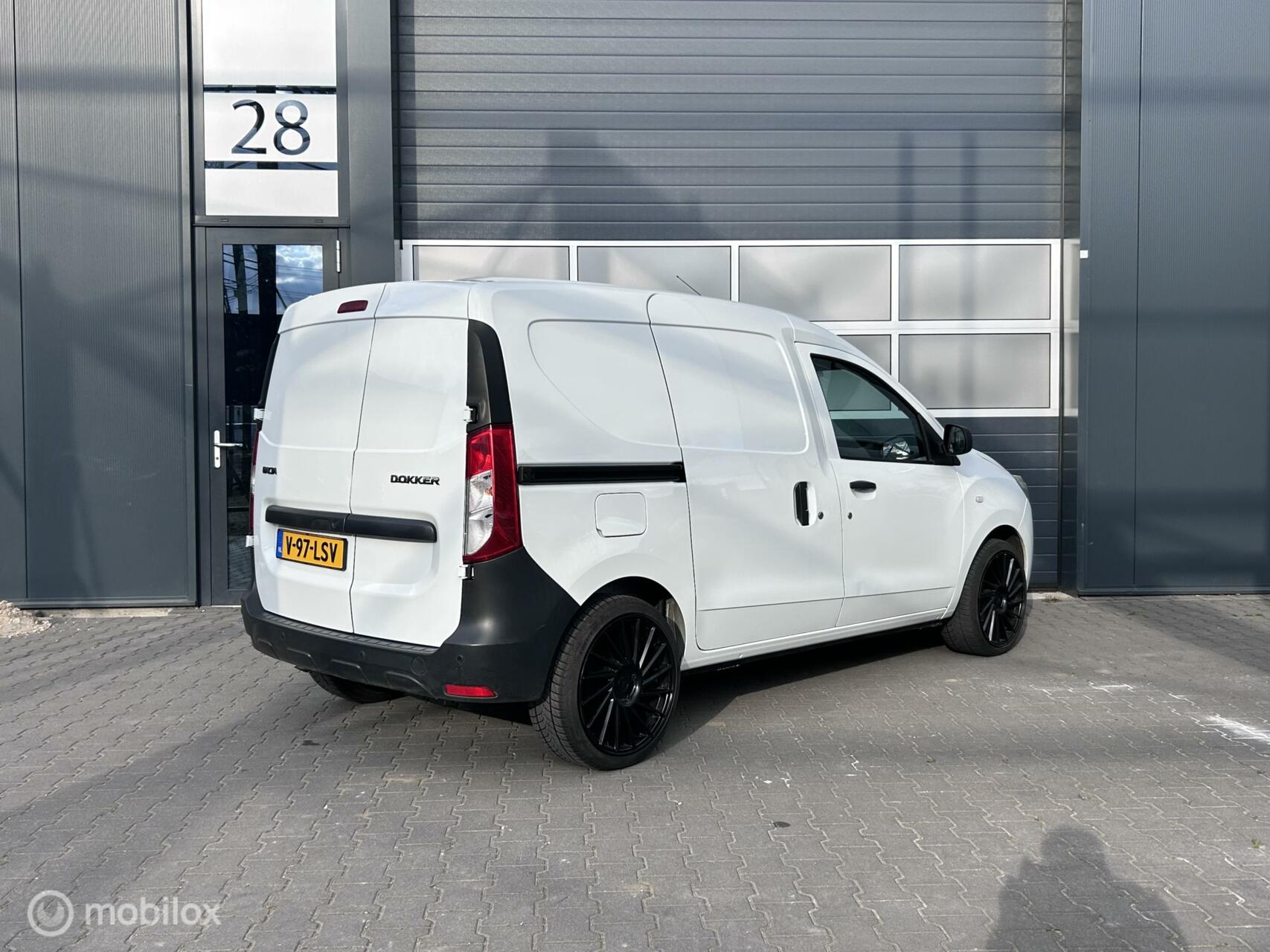 Foto van Dacia Dokker Bestel