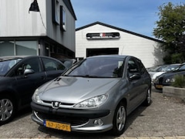 Foto van Peugeot 206