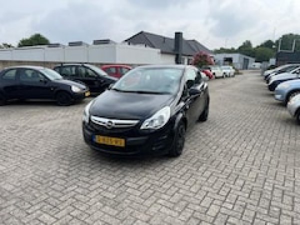 Opel Corsa 1.2 EcoFlex Selection 2011 - voorkant