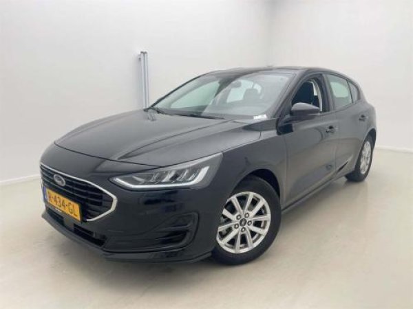 Ford Focus 1.0 EcoBoost Connected 2022 - voorkant