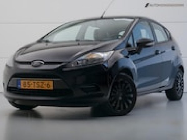 Ford Fiesta 1.25 Titanium 2012 - voorkant