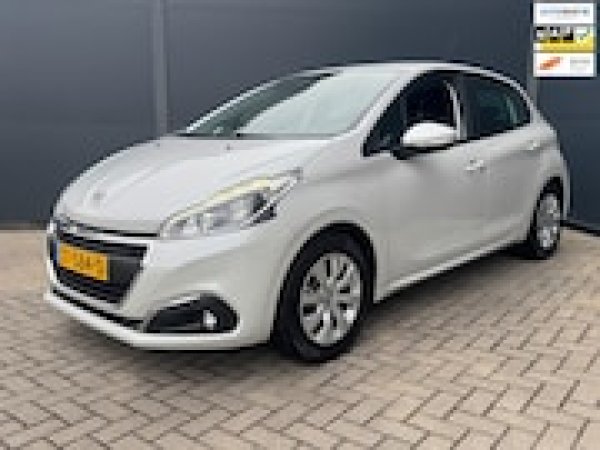 Peugeot 208 1.2 PureTech Blue Lion 2018 - voorkant
