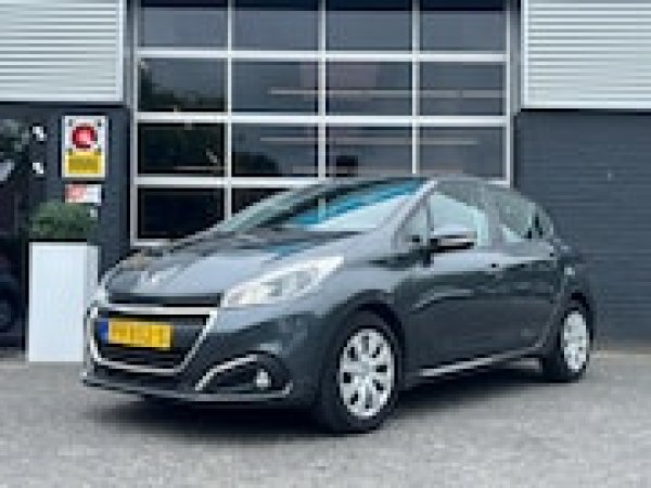 Peugeot 208 1.2 PureTech Blue Lion 2017 - voorkant