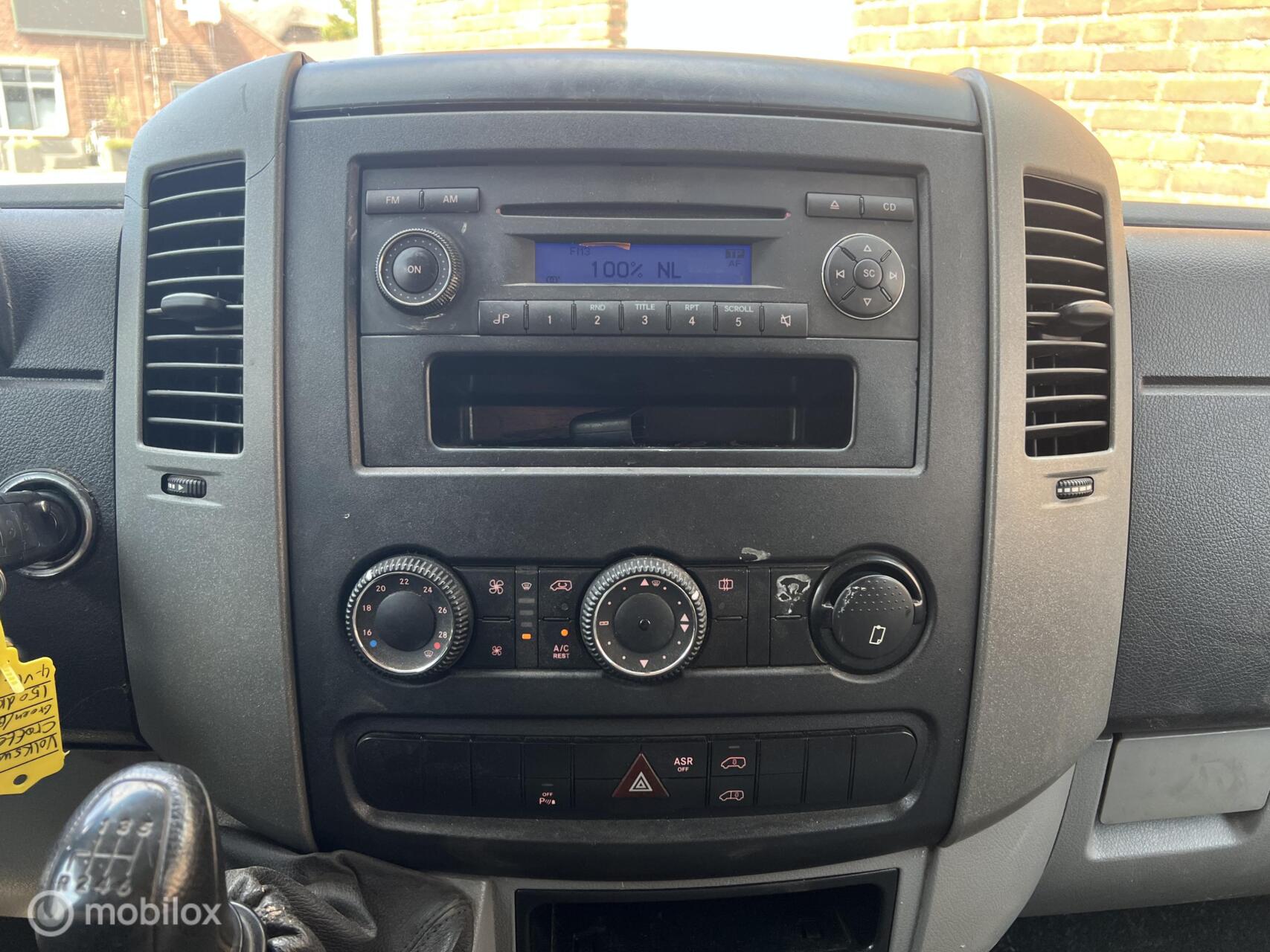 Foto van Volkswagen Crafter Bestel