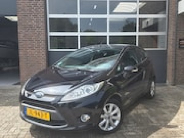 Ford Fiesta 1.4 Trend 2009 - voorkant