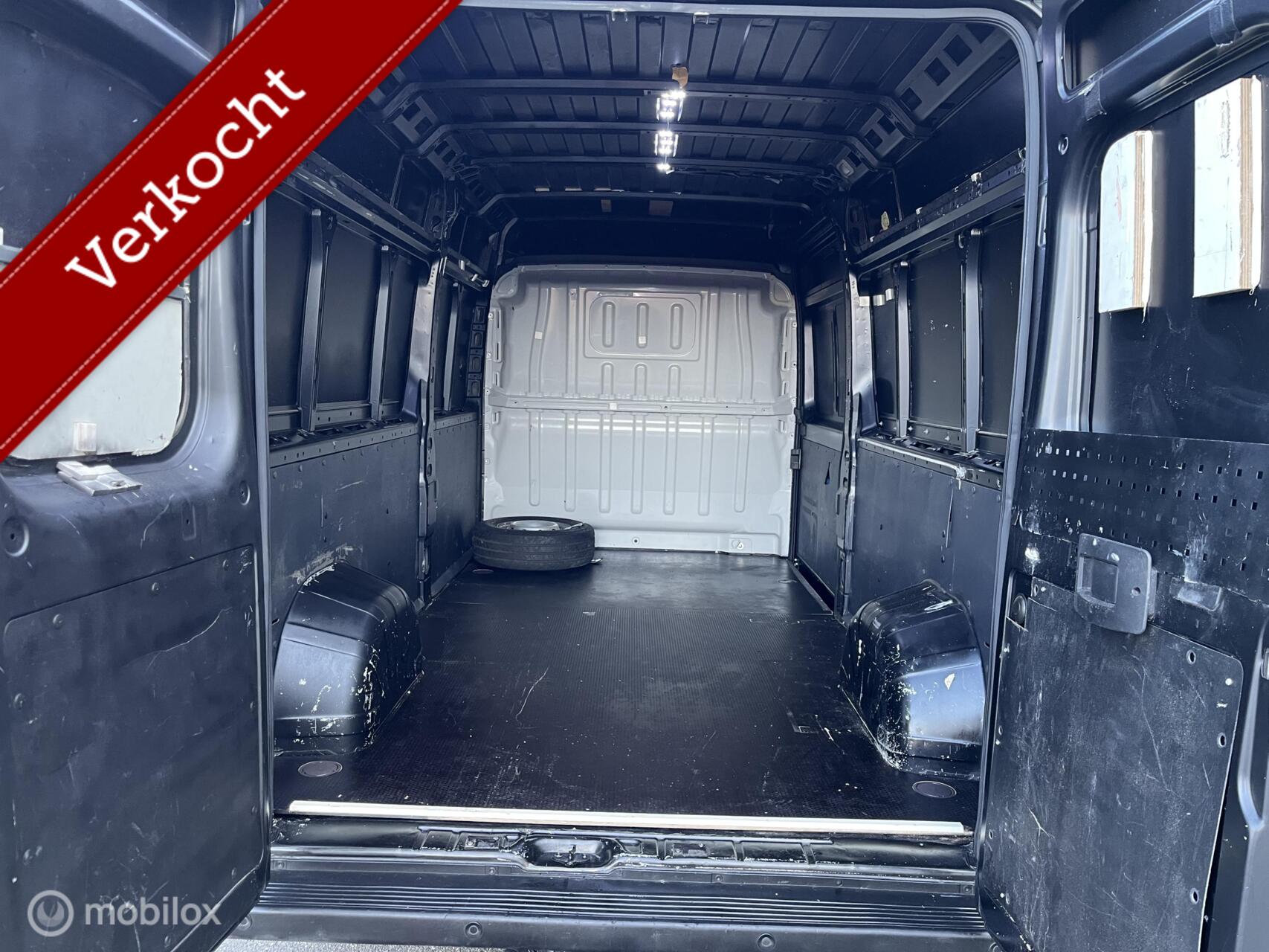 Foto van Peugeot Boxer Bestel