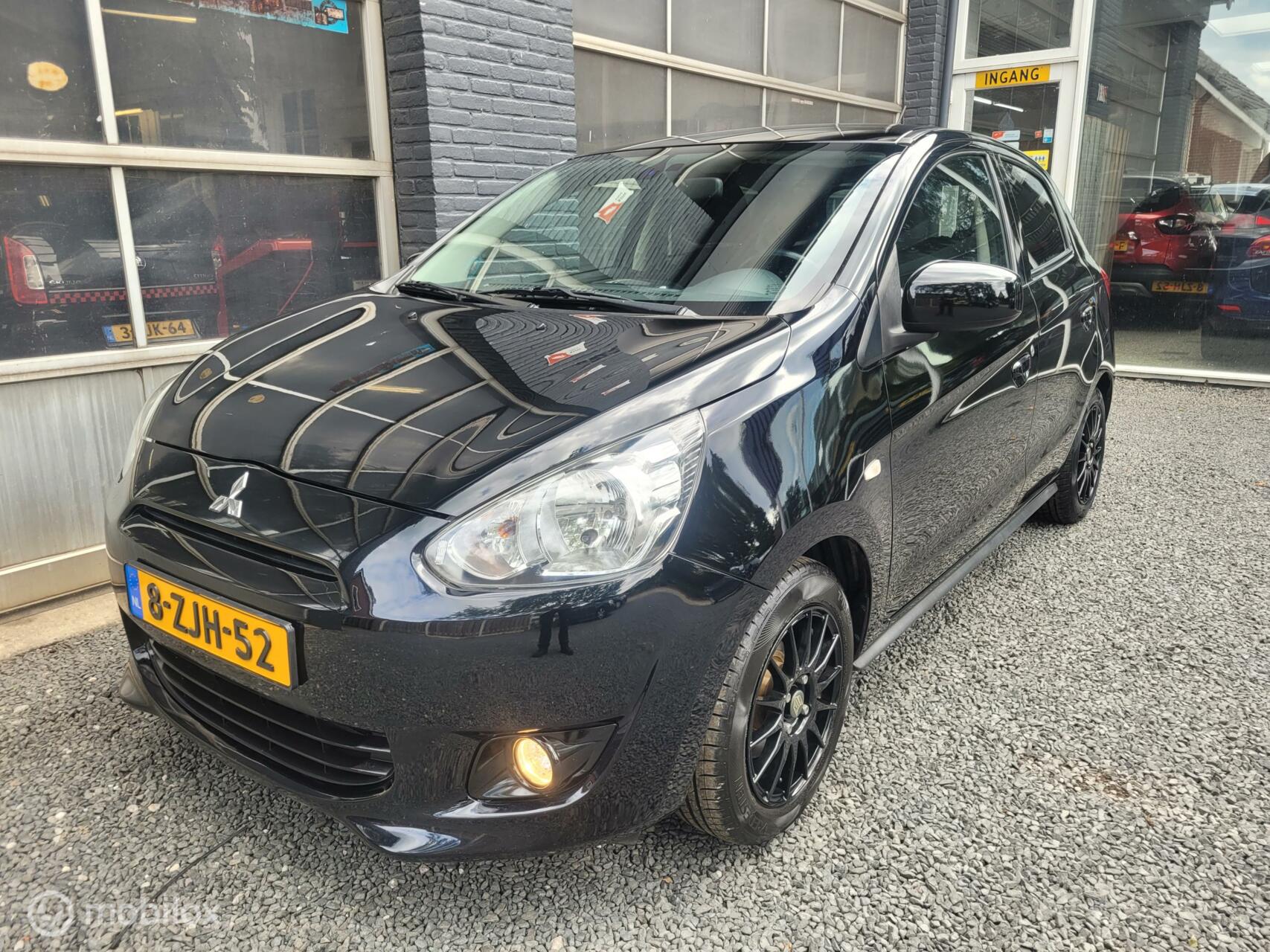 Foto van Mitsubishi Space Star