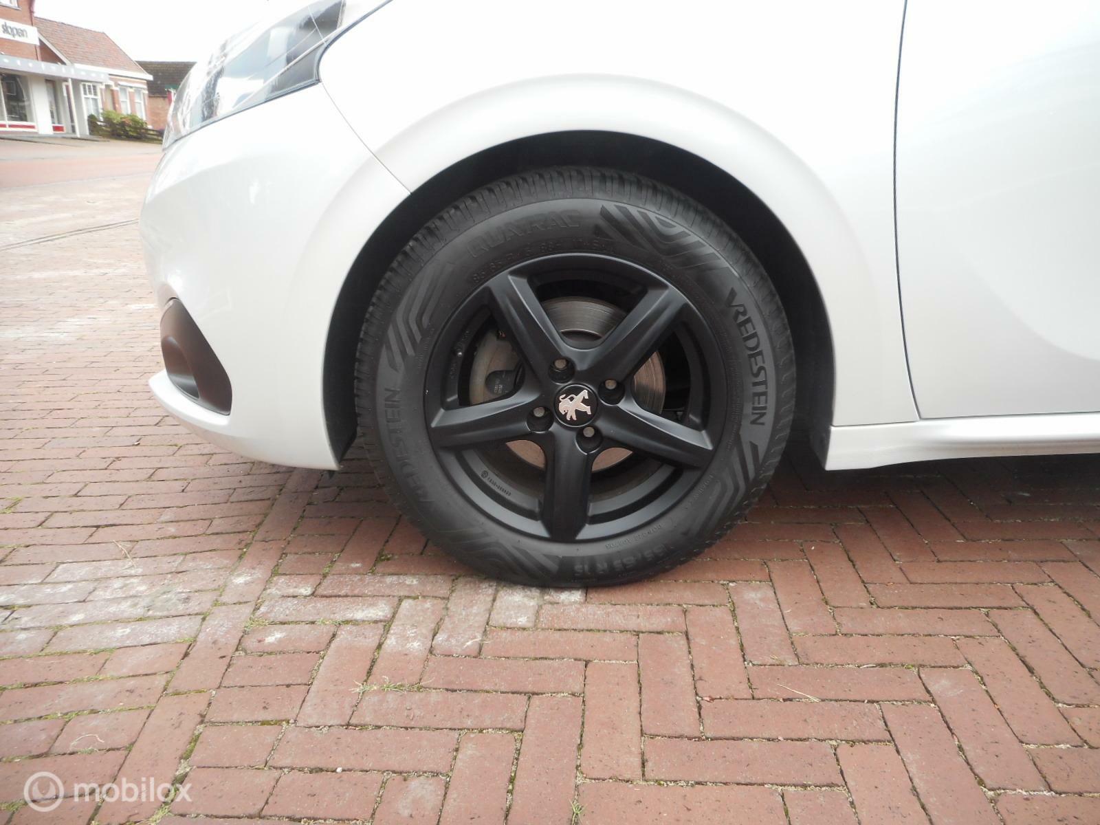 Foto van Peugeot 208