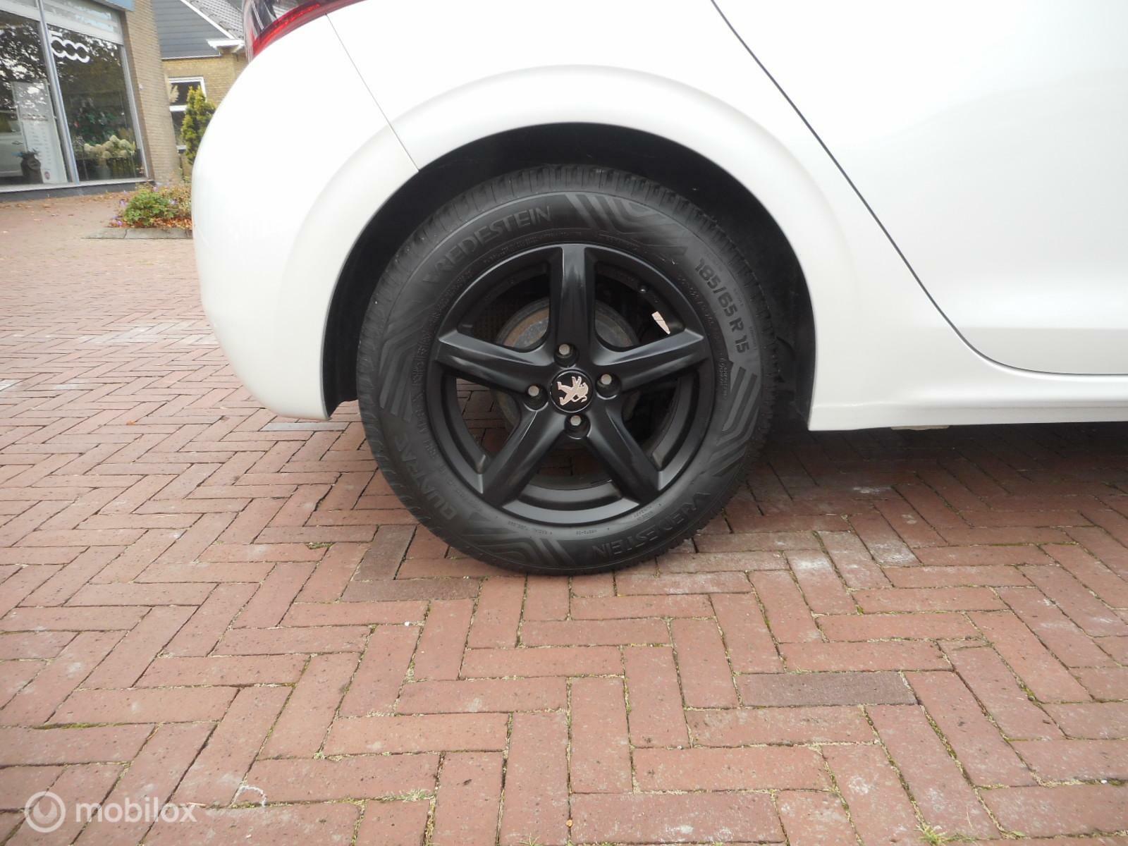 Foto van Peugeot 208