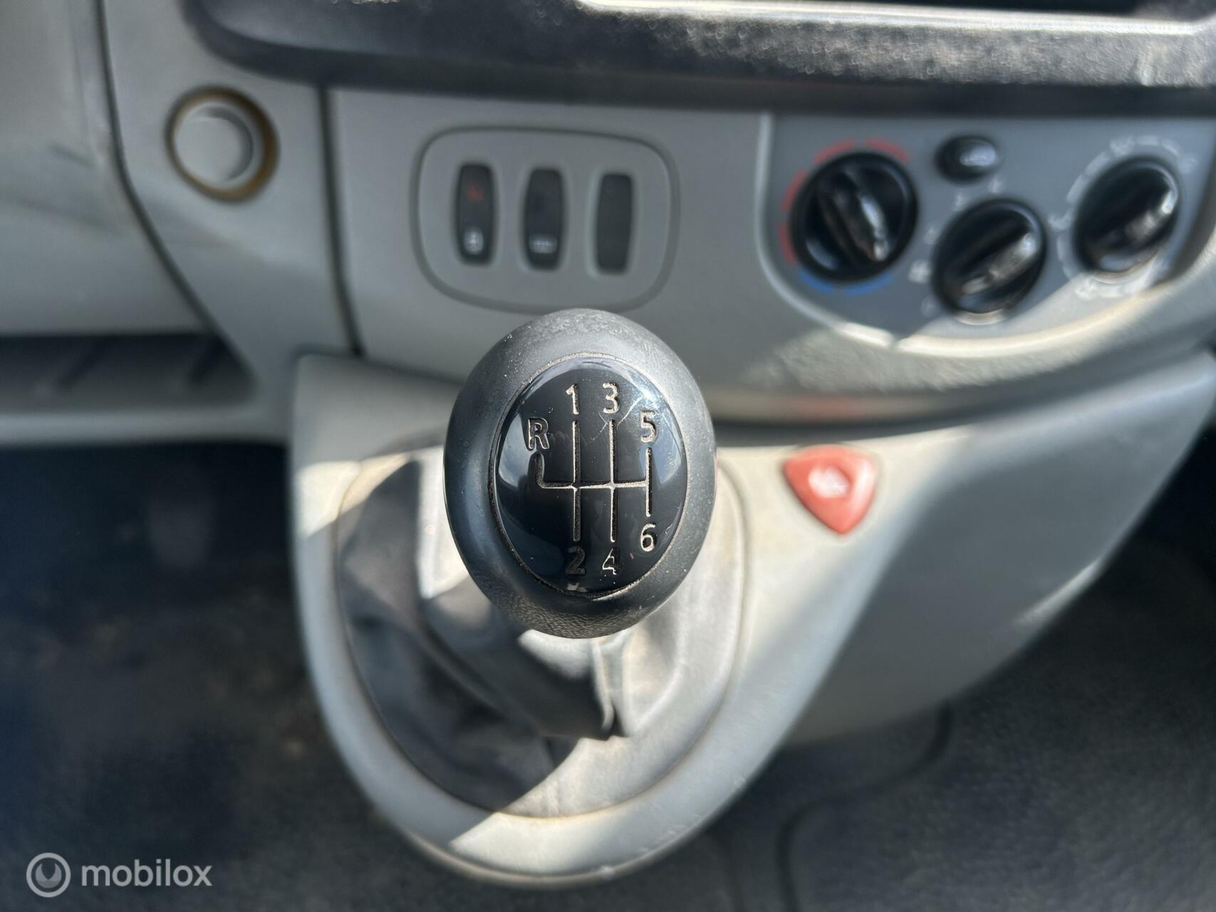 Foto van Renault Trafic Bestel