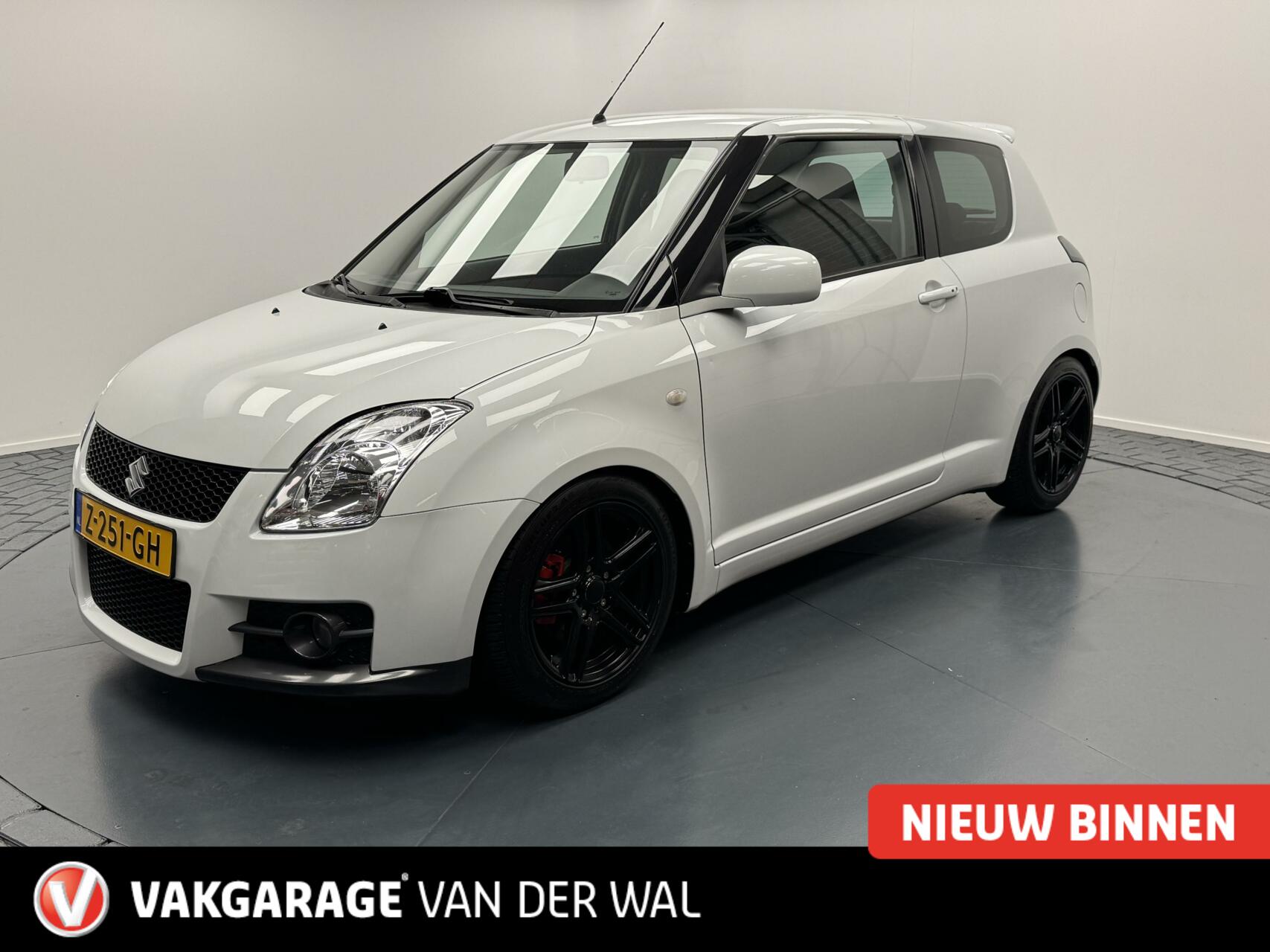 Suzuki Swift 1.6 Sport 2009 - voorkant