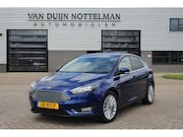 Ford Focus 1.5 Titanium Edition 2015 - voorkant