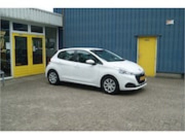 Peugeot 208 1.2 PureTech Active 2018 - voorkant