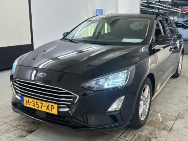 Ford Focus 1.0 EcoBoost Trend Edition Business 2020 - voorkant