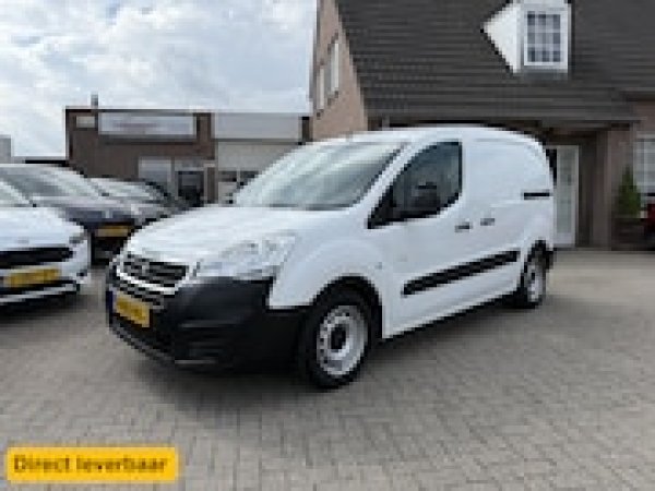Foto van Peugeot Partner