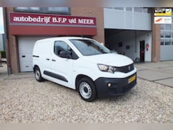 Foto van Peugeot Partner