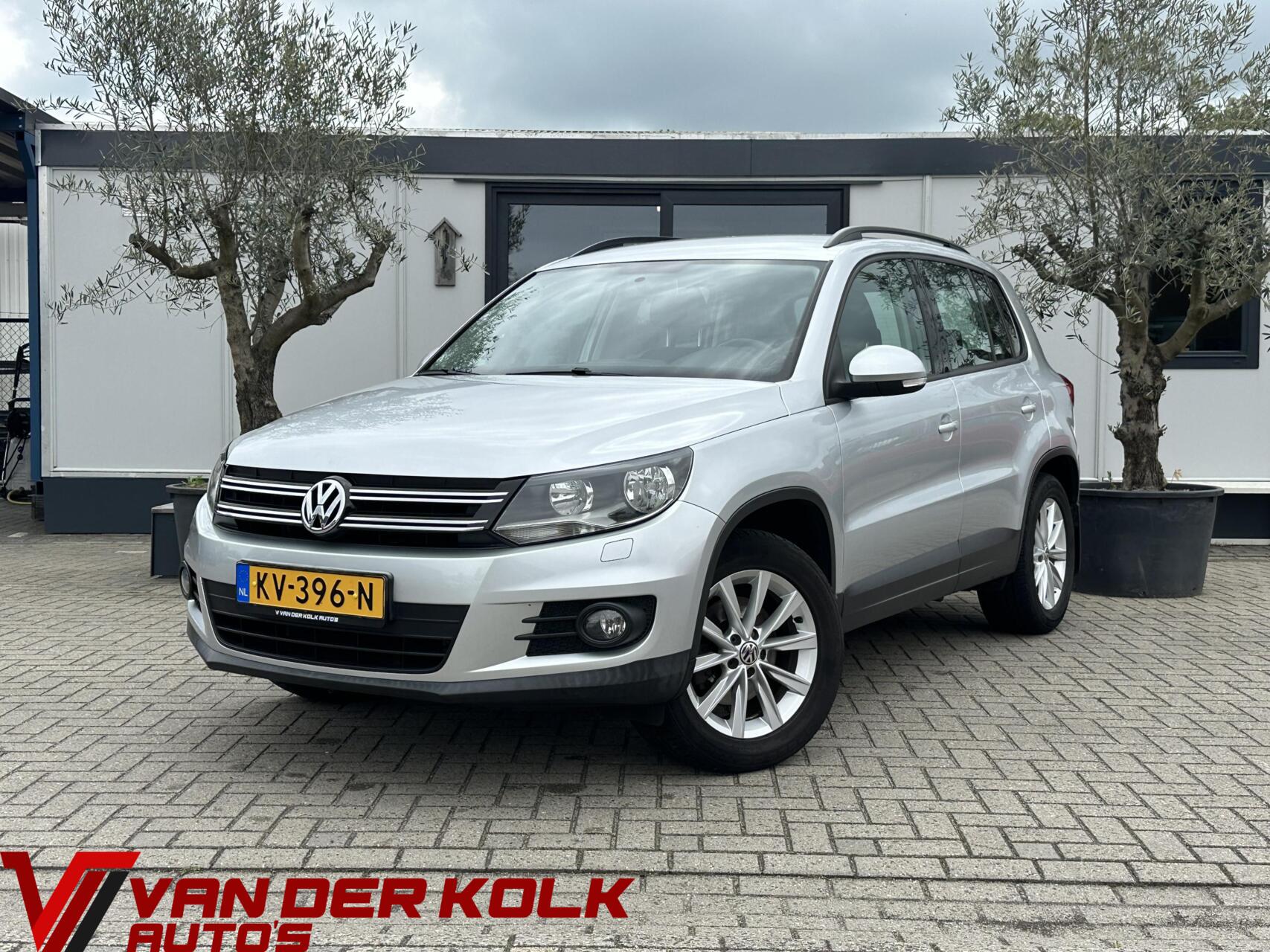 Volkswagen Tiguan 1.4 TSI Sport&Style CarPlay Navi Cruise Climate 2012 - voorkant