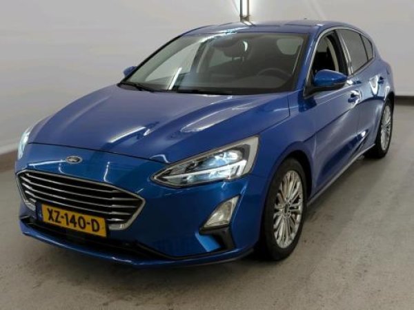 Ford Focus 1.0 EcoBoost Titanium Business 2019 - voorkant