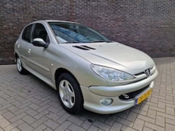 Foto van Peugeot 206