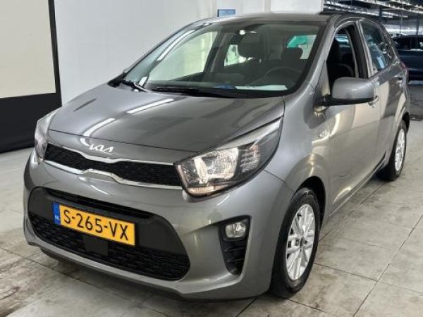 Kia Picanto 1.0 DPI DynamicLine 2023 - voorkant