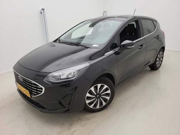 Ford Fiesta 1.0 EcoBoost Hybrid Titanium 2023 - voorkant