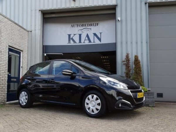 Peugeot 208 1.2 PureTech Blue Lion 2017 - voorkant