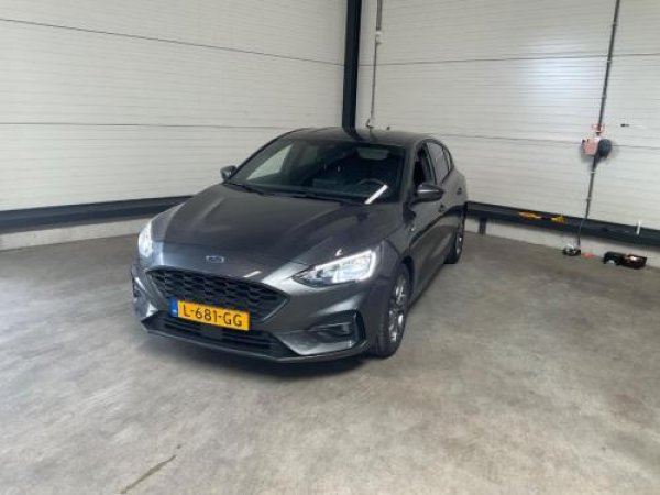 Ford Focus 1.0 EcoBoost Hybrid ST Line X Business 2021 - voorkant