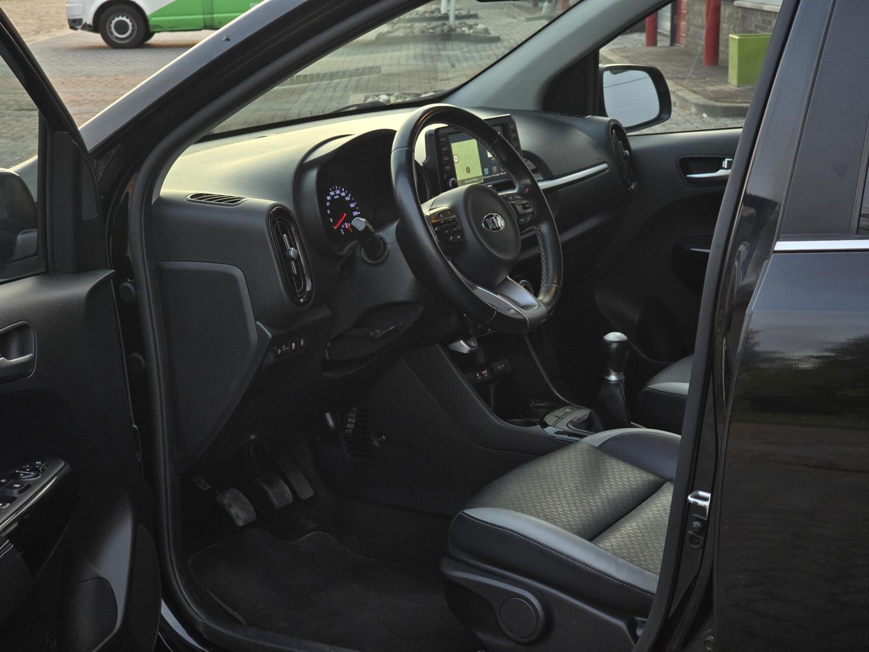 Kia Picanto 1.0 CVVT Design Edition Navi/Clima/Cruise/Leer 2018 - voorkant