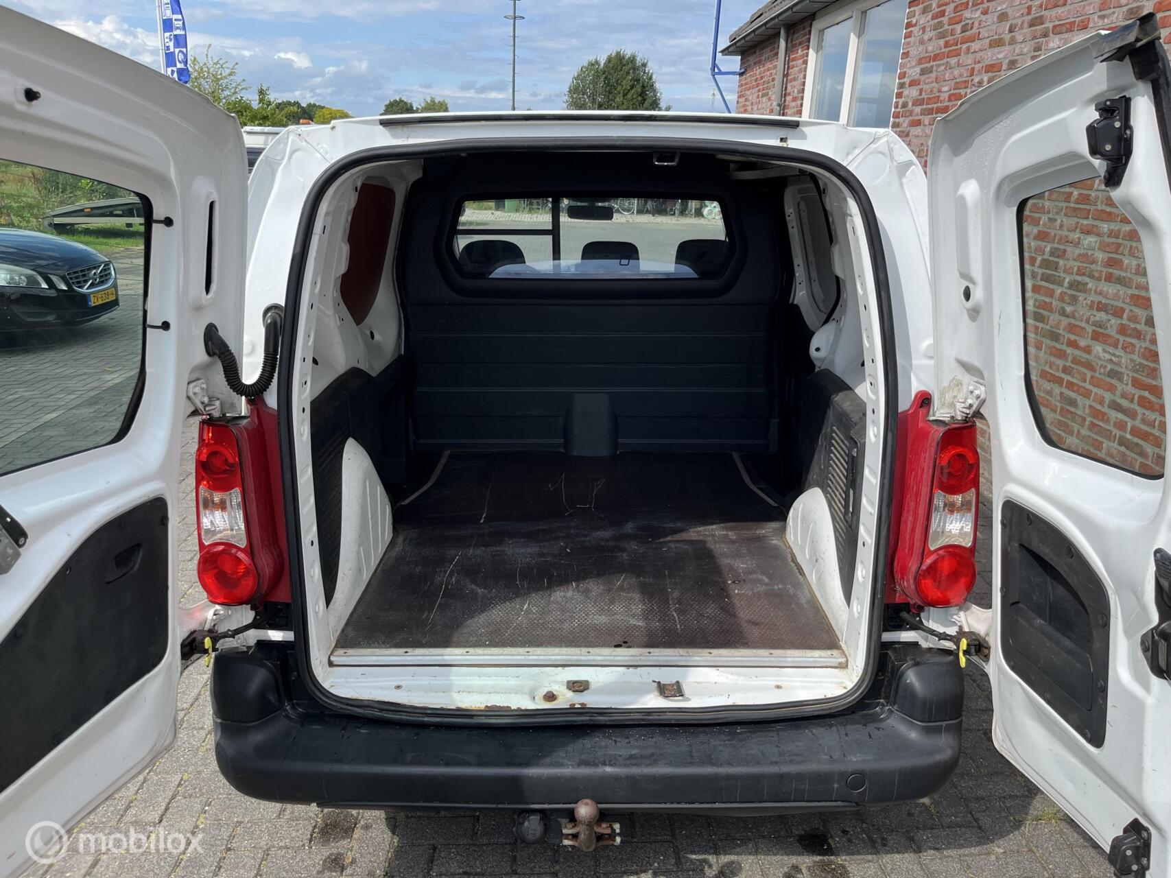 Foto van Peugeot Partner Bestel