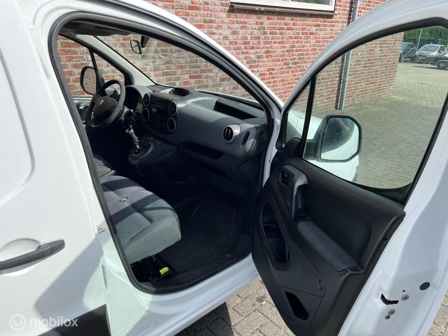 Foto van Peugeot Partner Bestel