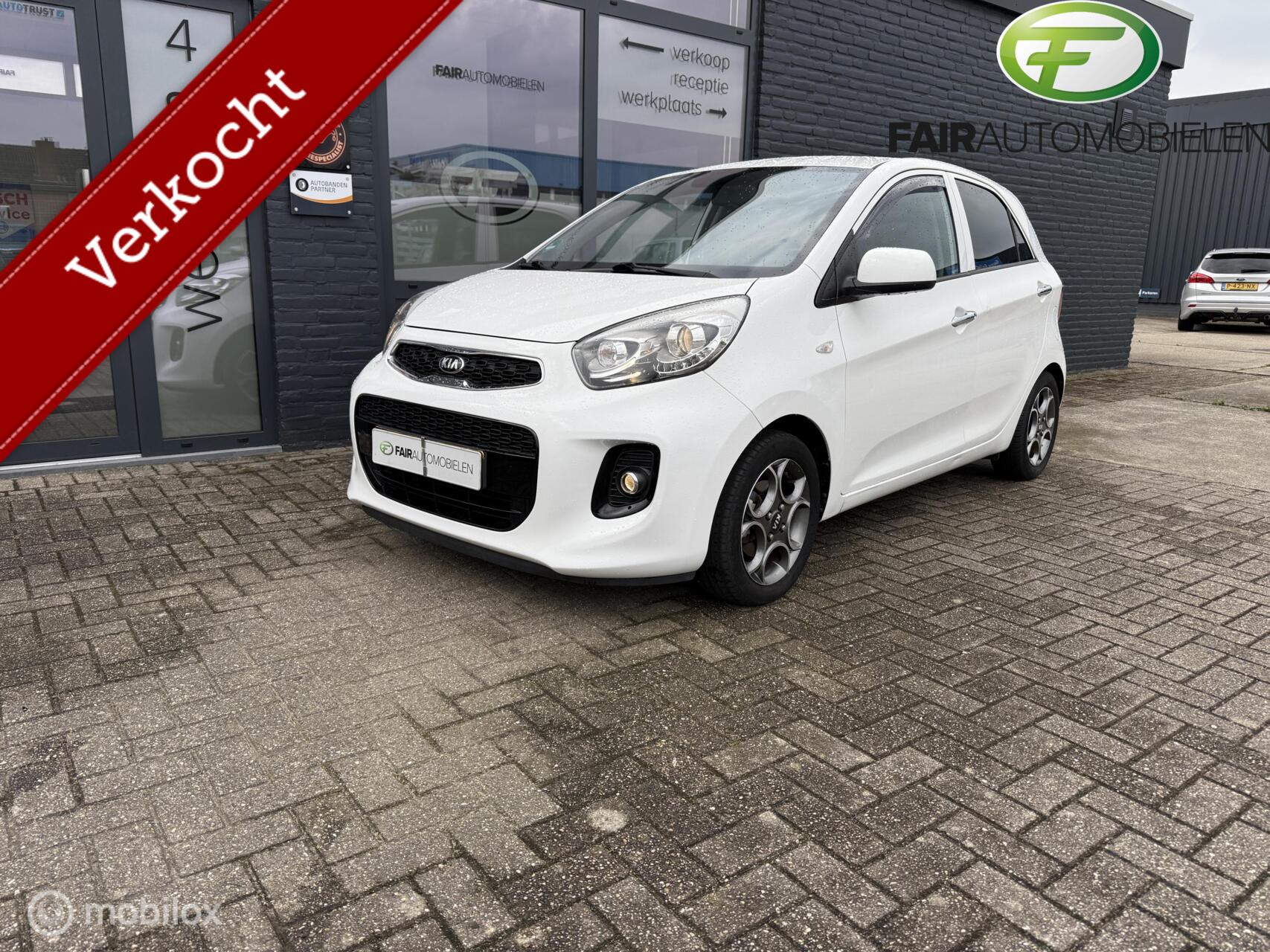 Kia Picanto 1.2 CVVT First Edition 2015 - voorkant