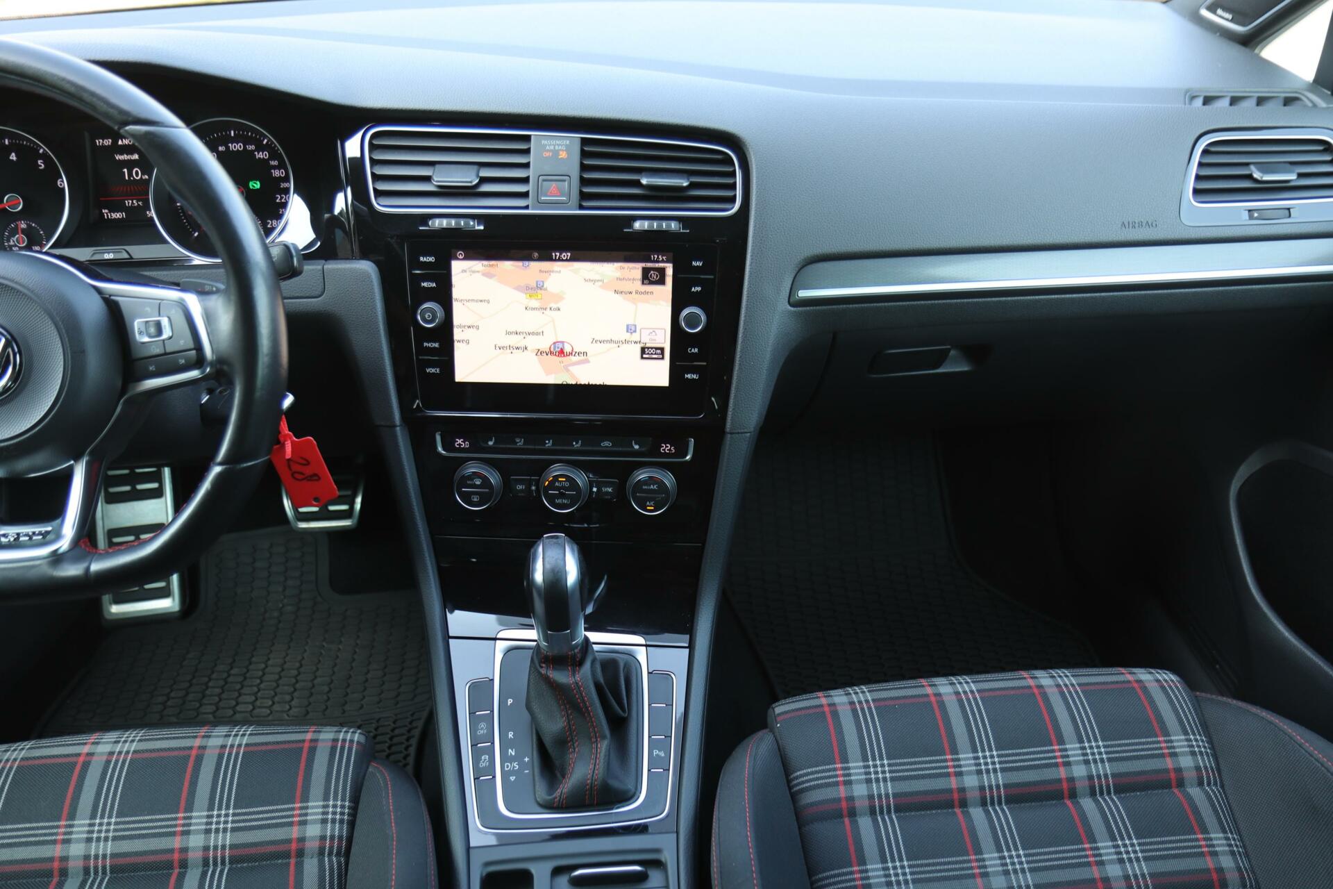 Foto van Volkswagen Golf 7.5
