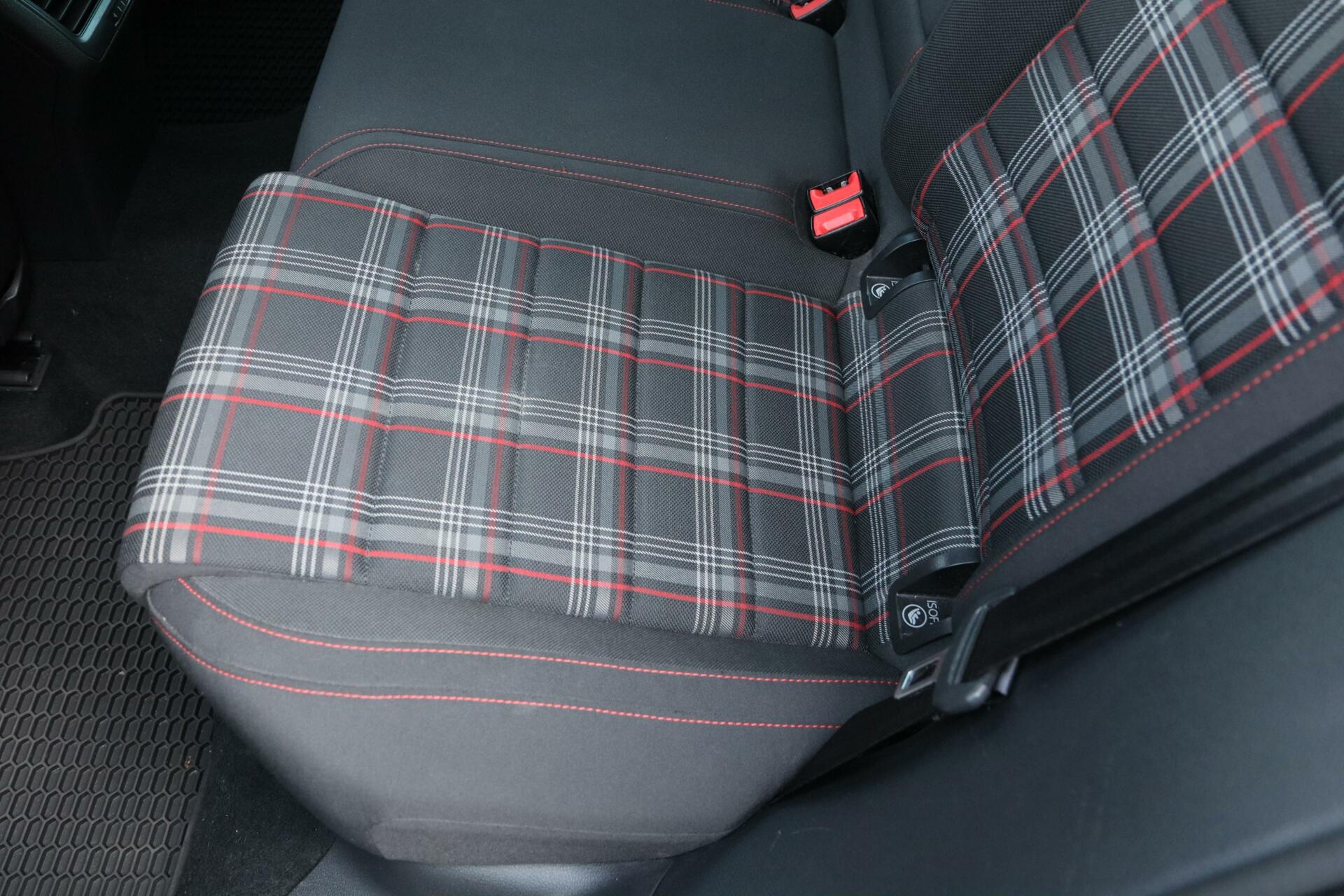 Foto van Volkswagen Golf 7.5