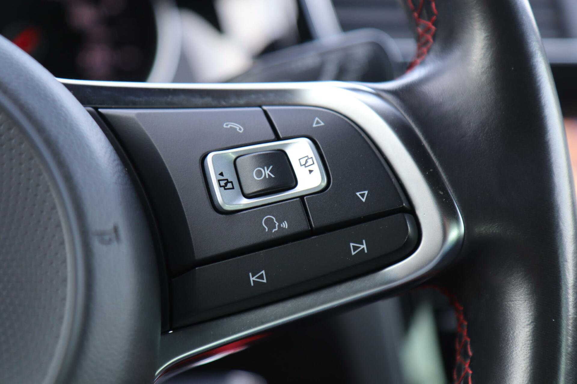 Foto van Volkswagen Golf 7.5